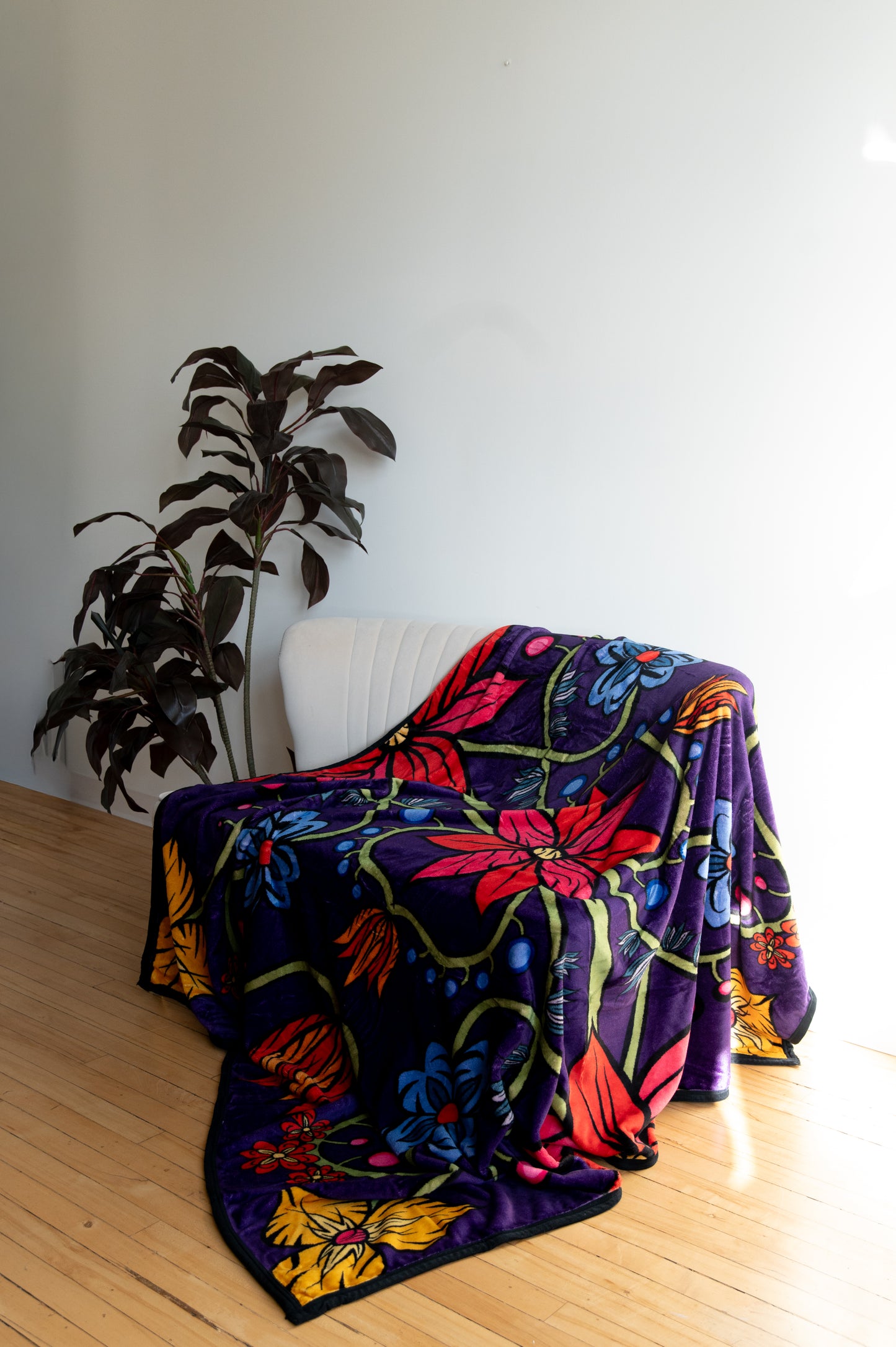 Luxe Floral Throw Blankets