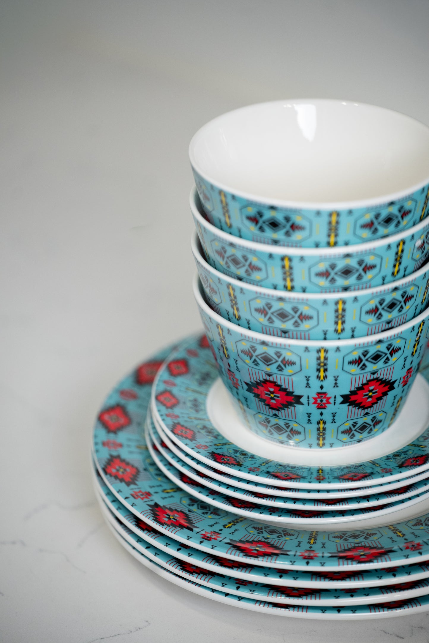 Dinnerware Set